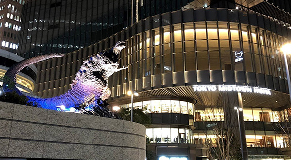 Godzilla statue in Central Tokyo